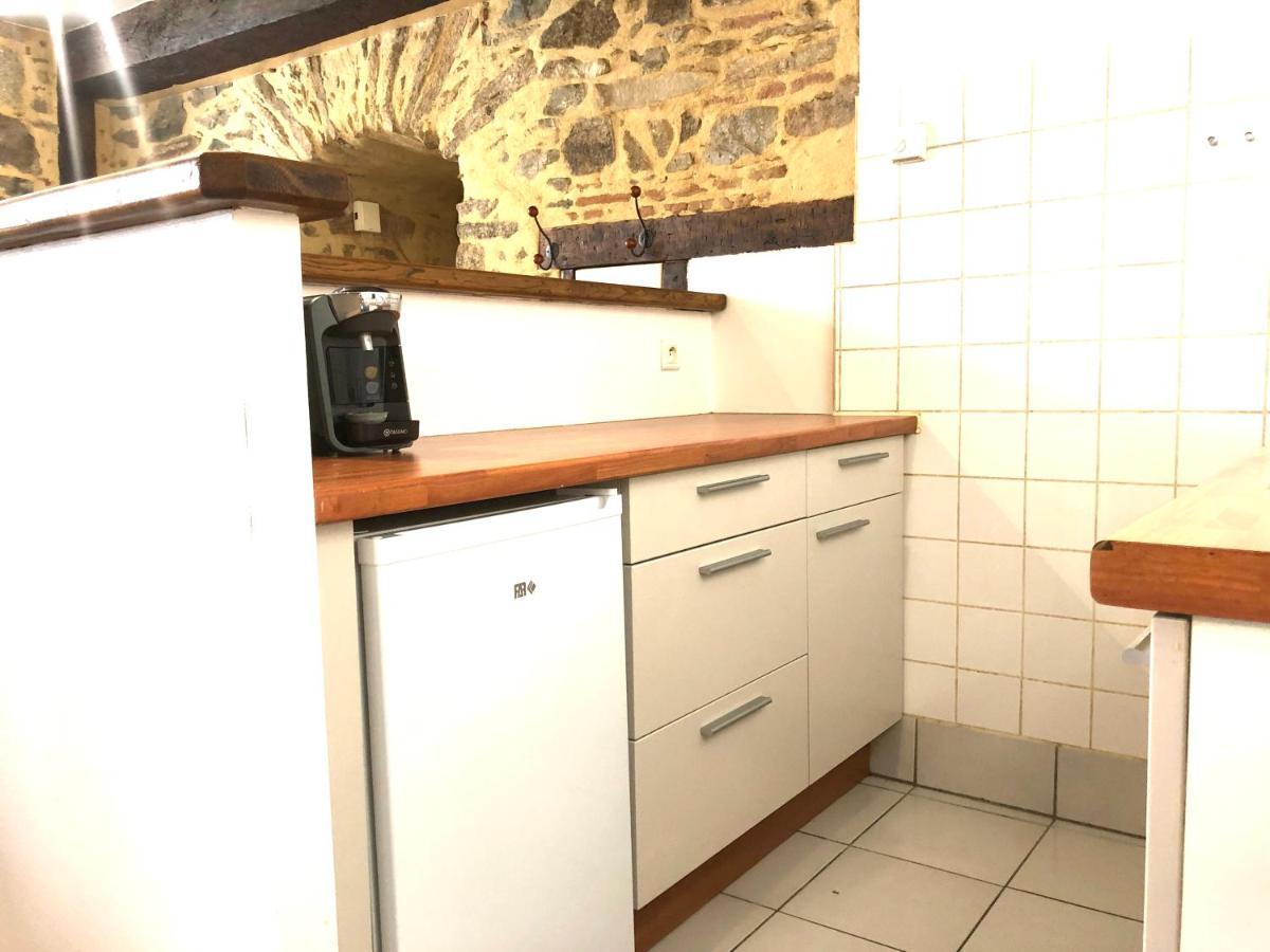 Appartement De Charme Dans Le Quartier Historique Тюл Екстериор снимка